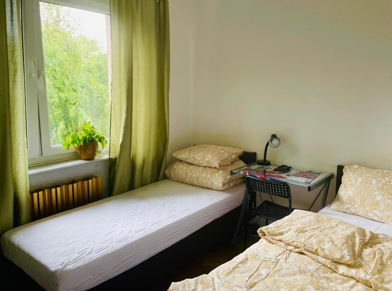 Hostel Tolek Варшава Экстерьер фото