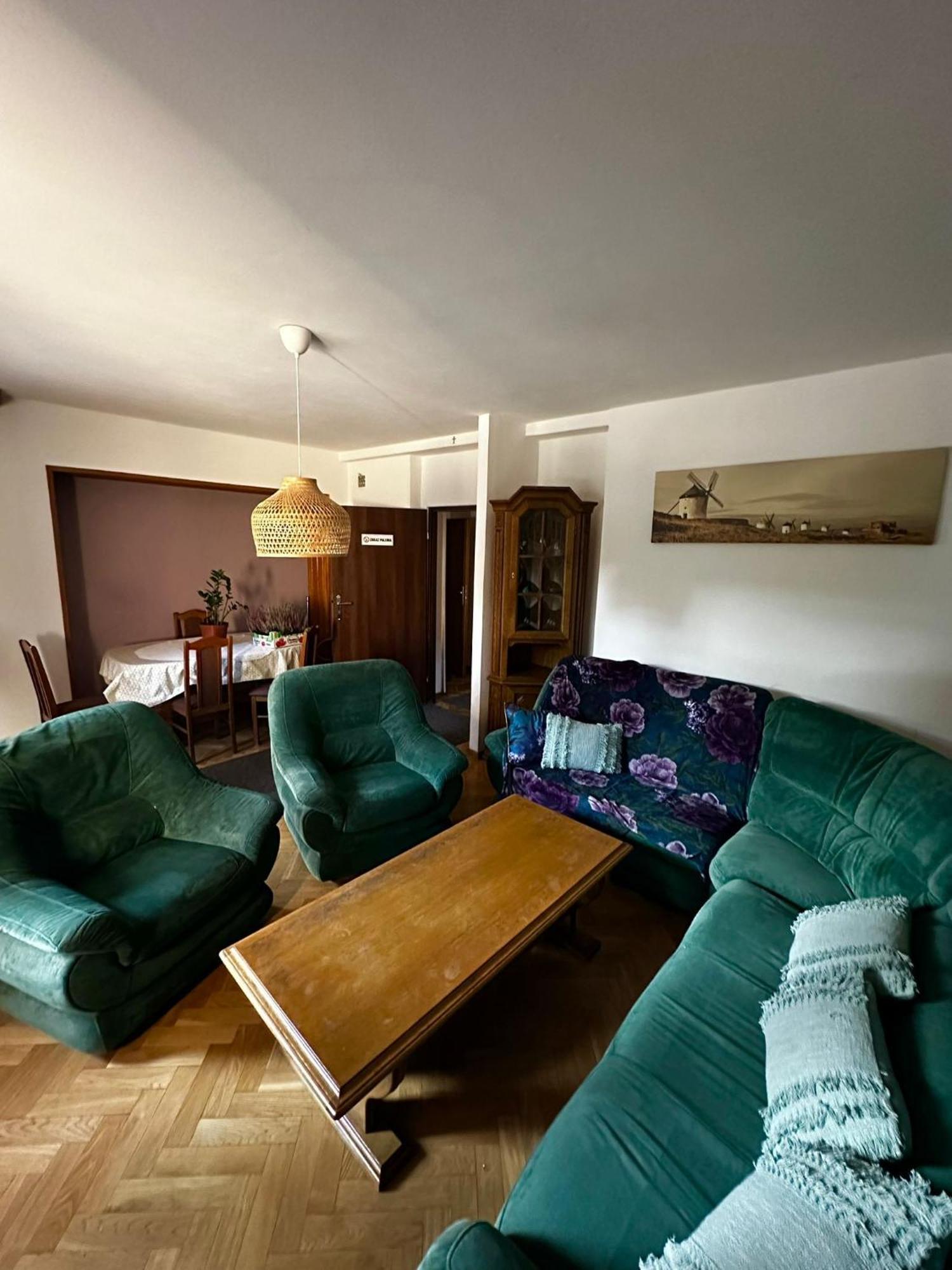 Hostel Tolek Варшава Экстерьер фото